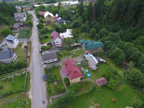an aerial view of a small village with houses at Садиба у Брусків in Mizhhirʼʼya