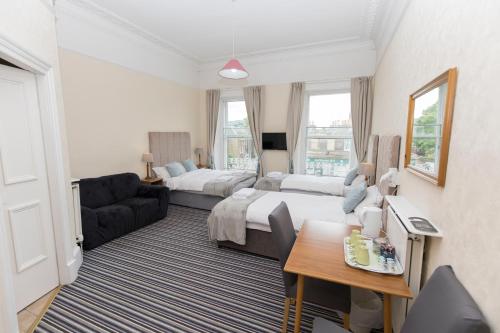 Posezení v ubytování Edinburgh Rays Guest House