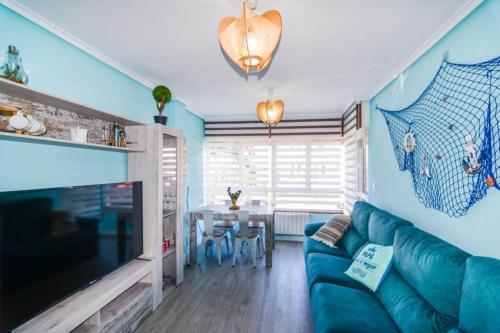 Dos habitaciones Coqueto y cómodo apartamento con piscina y padel