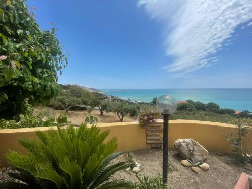 Villa Yellow House – Photos 4