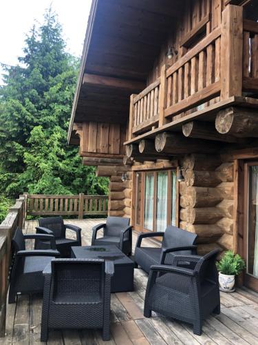 Ruang duduk di Chalet Vancouver