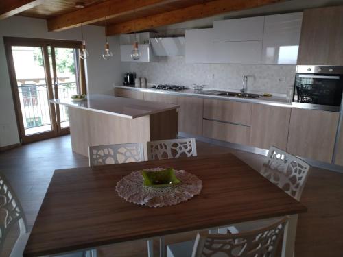 A kitchen or kitchenette at Porta del cilento