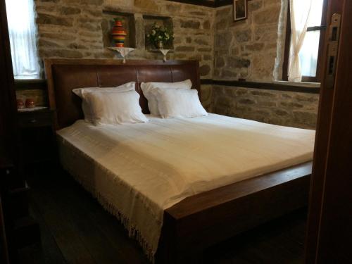 Ένα ή περισσότερα κρεβάτια σε δωμάτιο στο Stefanina Guesthouse