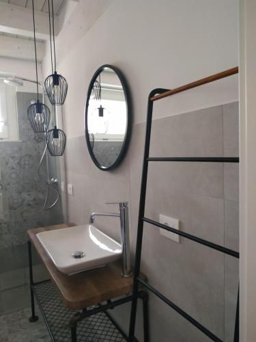 Koupelna v ubytování La Casa di Stefania LOFT