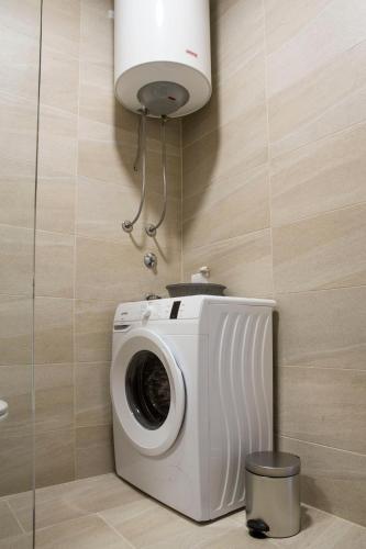 Imagen de la galería de Mina Studio Apartment Budva, en Budva