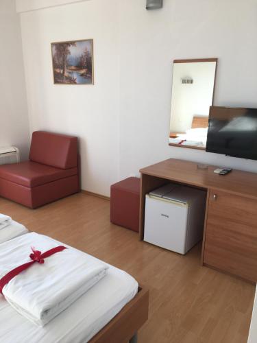 Imagen de la galería de Hotel Lukas, en Gradac