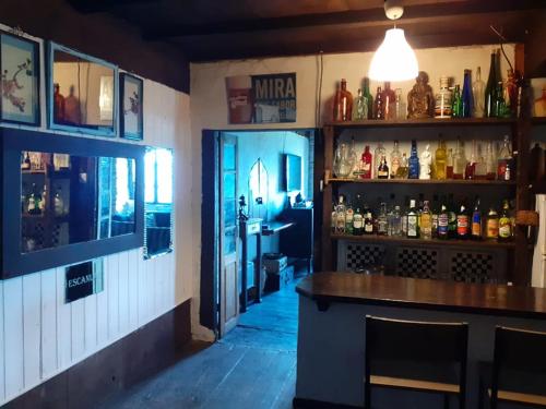 Ο χώρος του lounge ή του μπαρ στο Albergue ESCANLAR