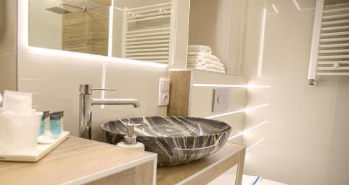 Koupelna v ubytování Apartament LOFT Centrum Apr-Kws z garażem FaktVat