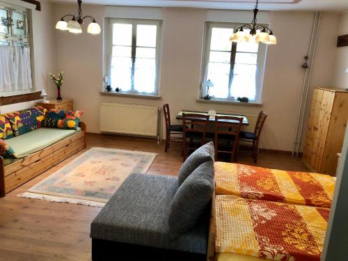 Posezení v ubytování Ferienwohnung "Ankerplatz" mit 2 Schlafzimmern