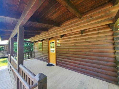 Fotografie z fotogalerie ubytování New River Trail Cabins v destinaci Galax