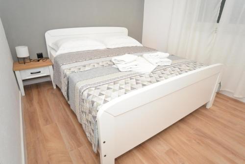 Apartment Ante