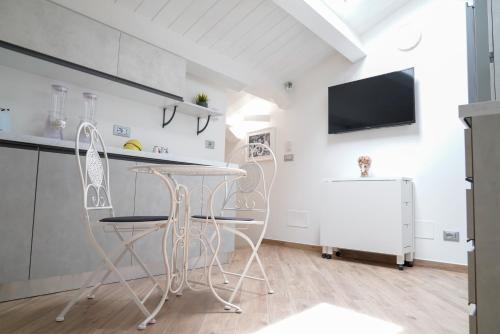 Cucina o angolo cottura di B&B Residenza Aragonese