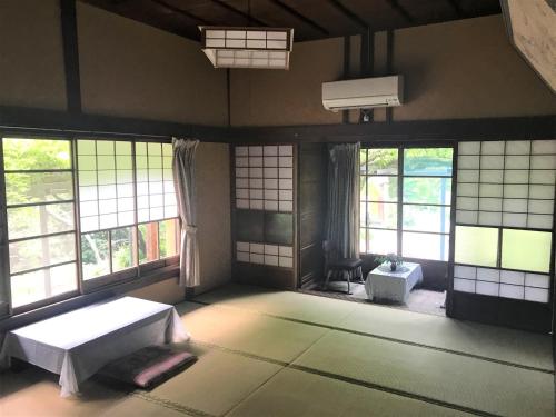 Posezení v ubytování Taikoji Shukubo Hostel