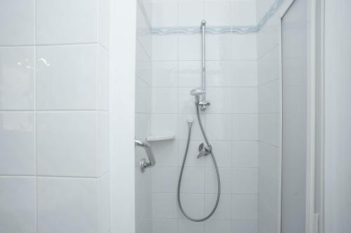 A bathroom at Il Gabbiano Piano Terra - Goelba