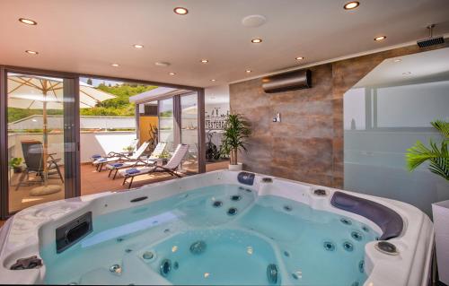 Gallery image of Boutique Flamingo B&B in Mlini