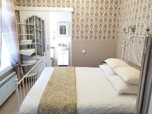 Кровать или кровати в номере Hotel Heivic House