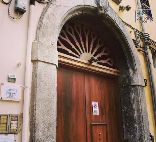 Η πρόσοψη ή η είσοδος του Your Home Napoli