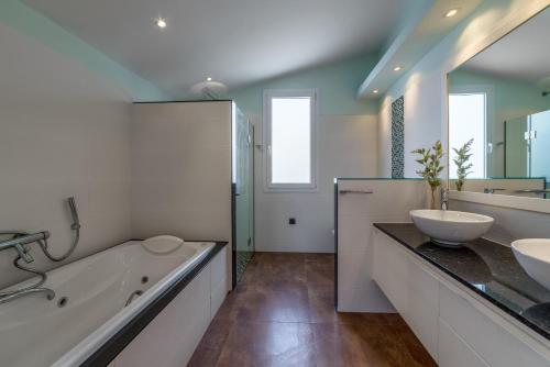 Villa Santandria Grupo Seranova Luxury Hotel photo 3