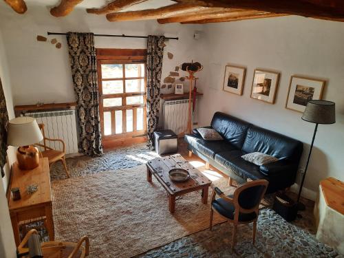 La Sargantana Turismo Rural, Santa Cruz de Nogueras – Precios ...