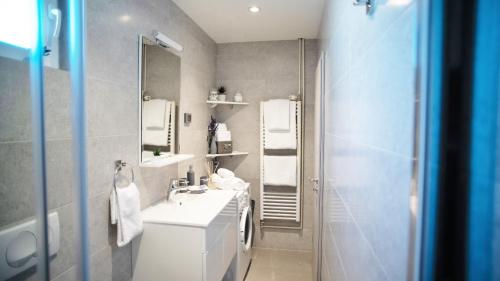 Koupelna v ubytování Apartment STELA - Private terrace & Parking