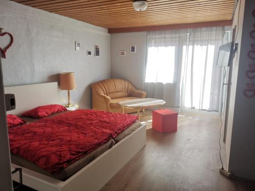 Ein Bett oder Betten in einem Zimmer der Unterkunft Gästehaus am Rathaus