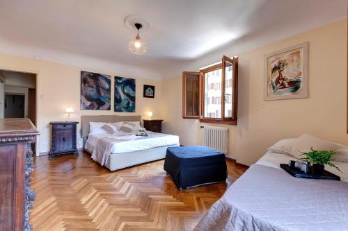 Sophia Apartment by Mamo Florence