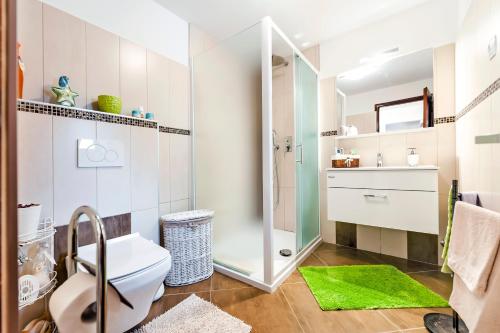 Kuchyň nebo kuchyňský kout v ubytování Apartment Pino