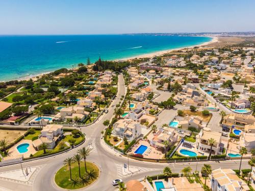 Villa Galé Sun - Luxury, 5bed with free wifi, AC, private pool, 5 min from the beach