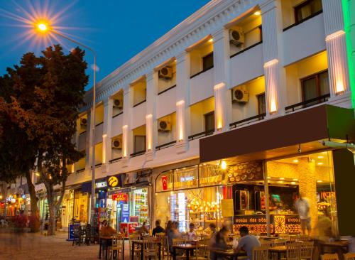 Φωτογραφία από το άλμπουμ του Cesurlar Hotel στο Τσεσμέ