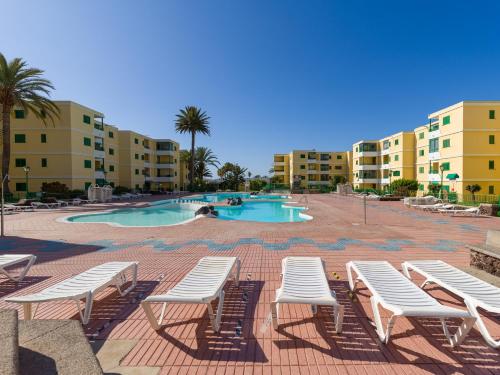 Apartamento con piscina en Maspalomas, Playa del Inglés ...
