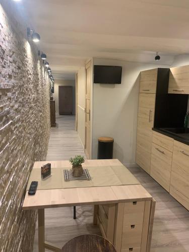 TV a/nebo společenská místnost v ubytování MarseilleCity
