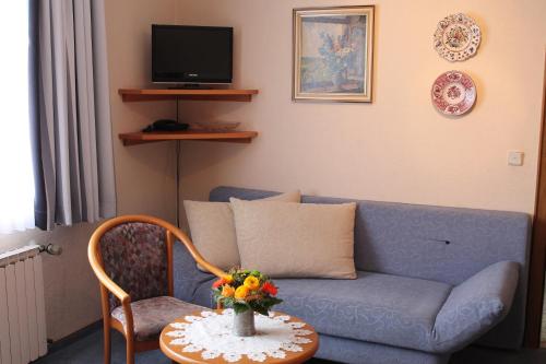Μια τηλεόραση ή/και κέντρο ψυχαγωγίας στο Hotel Uhl