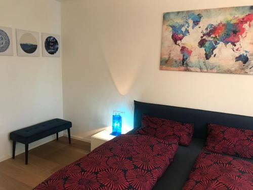 Una cama o camas en una habitación de Casa sciliar blu centro paese