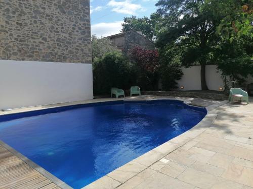 Bazén v ubytování Villa Maris nebo v jeho okolí