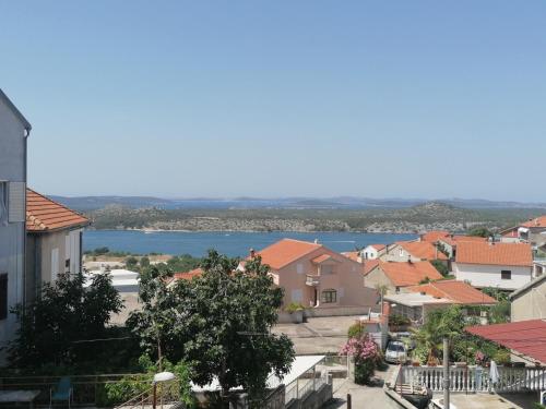 Studio apartman Promona