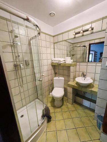 Un baño de Karczma Rzym