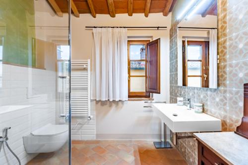 Et badeværelse på Villa Boccaccio