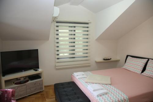 Afbeelding uit fotogalerij van Apartmani Dijana 2 in Kotor