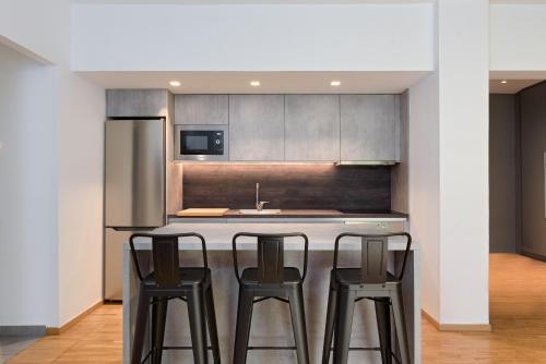 Athenian Stylish Living