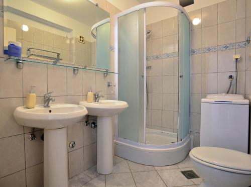 Ванная комната в Apartments Viskovic Margita