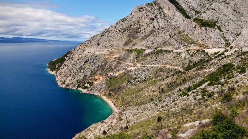 Un paisaje natural cerca de la casa de huéspedes