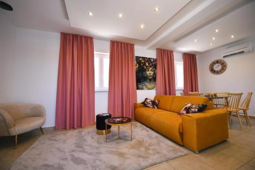 Gallery image of La casa de papel in Labin
