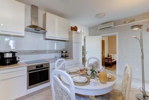 Apartments Matia