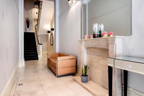 Een badkamer bij Central London Hyde Park Apartments