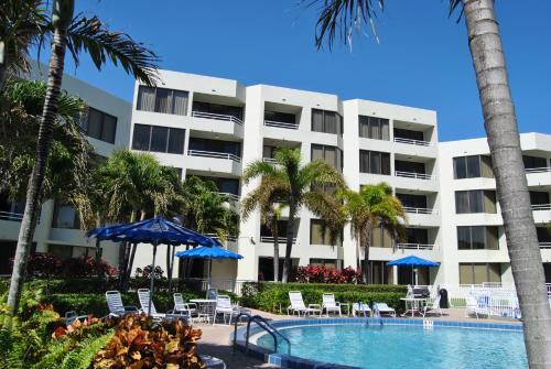 Gallery image of Berkshire by the Sea, a VRI resort in Delray Beach