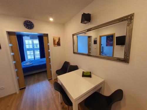 Φωτογραφία από το άλμπουμ του Apartments Legendary Kraków στην Κρακοβία