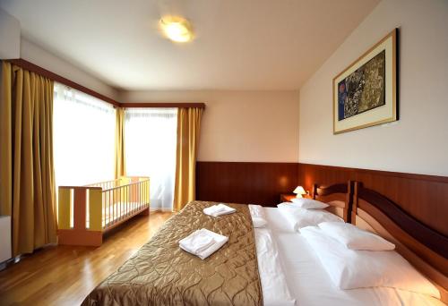 Hotel Kumánia 5310 Kisújszállás, Illésy utca 5. kép - 3