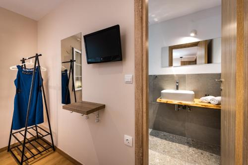 A bathroom at Vardakis house - 5 minutes from the famous Shipwreck Beach by Villa Mana Gers