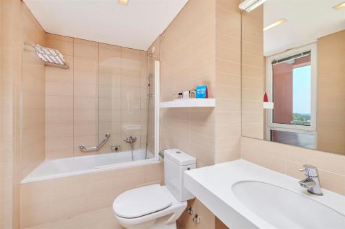 Een badkamer bij Hotel Albatros Plava Laguna
