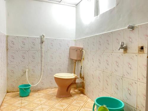 Vannituba majutusasutuses Hotel Aviraj Nivas